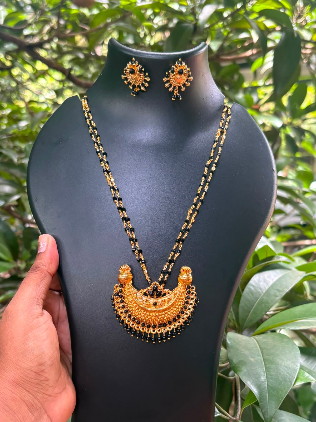 Elegant Black Crystal Beads Double Layer Necklace Set