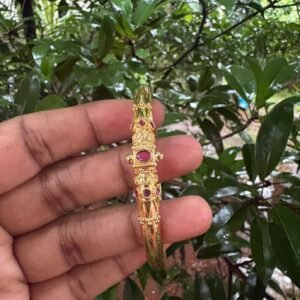 Elegant Kada Bangle