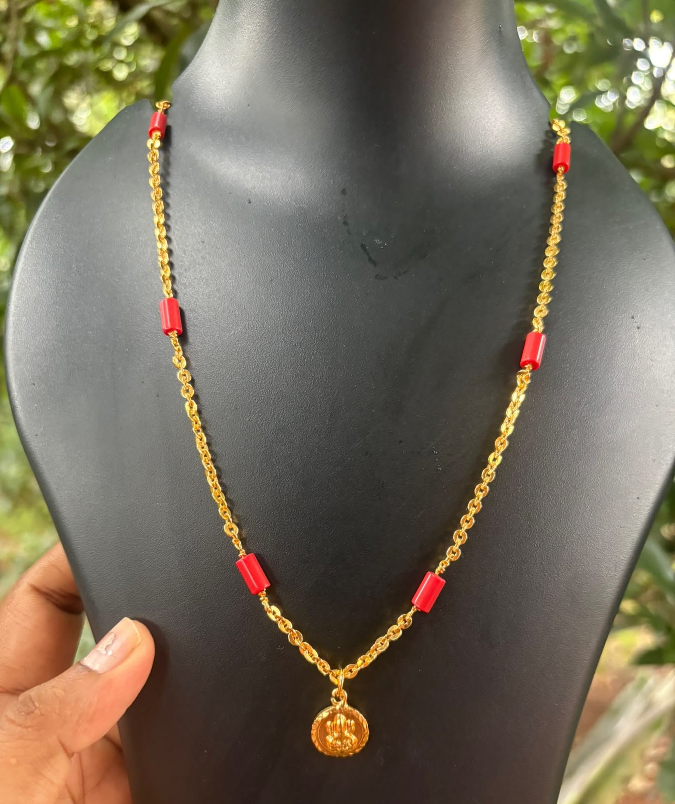 Simple Coral Chain with Small Laxmi Pendant – 18 Inch