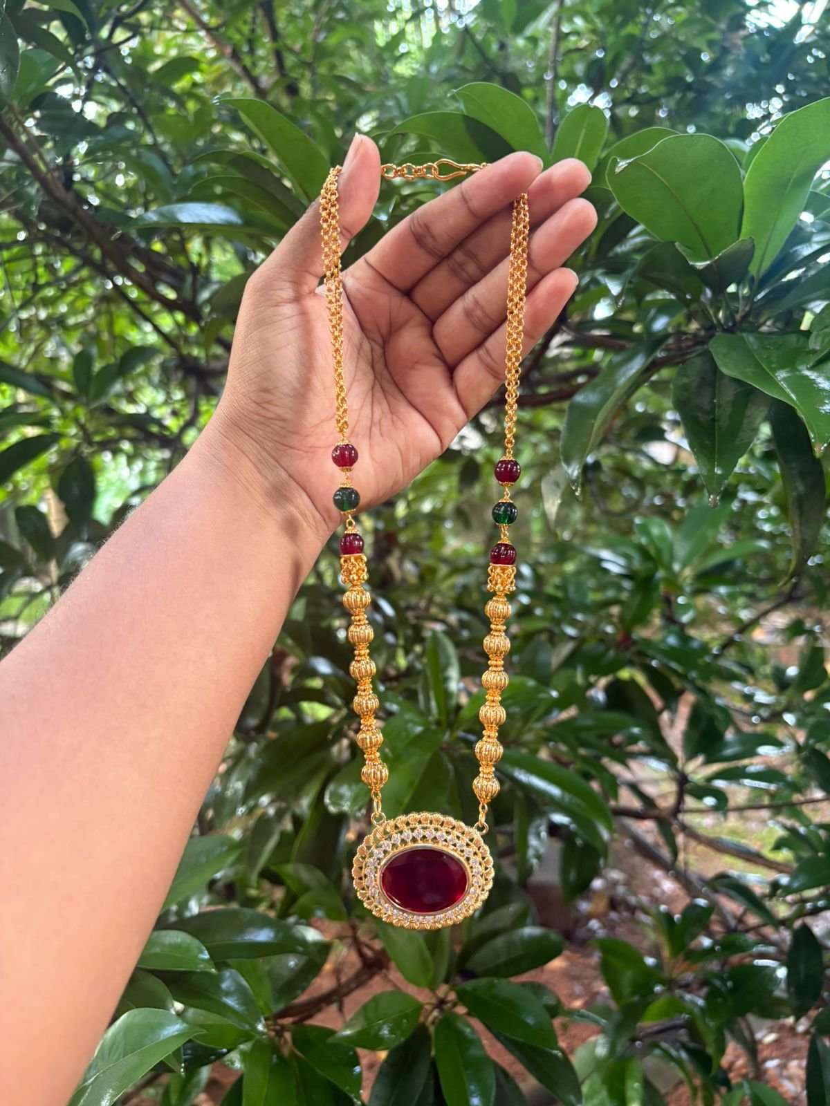 Elegant Beads Chain with Big Statement Stone Pendant