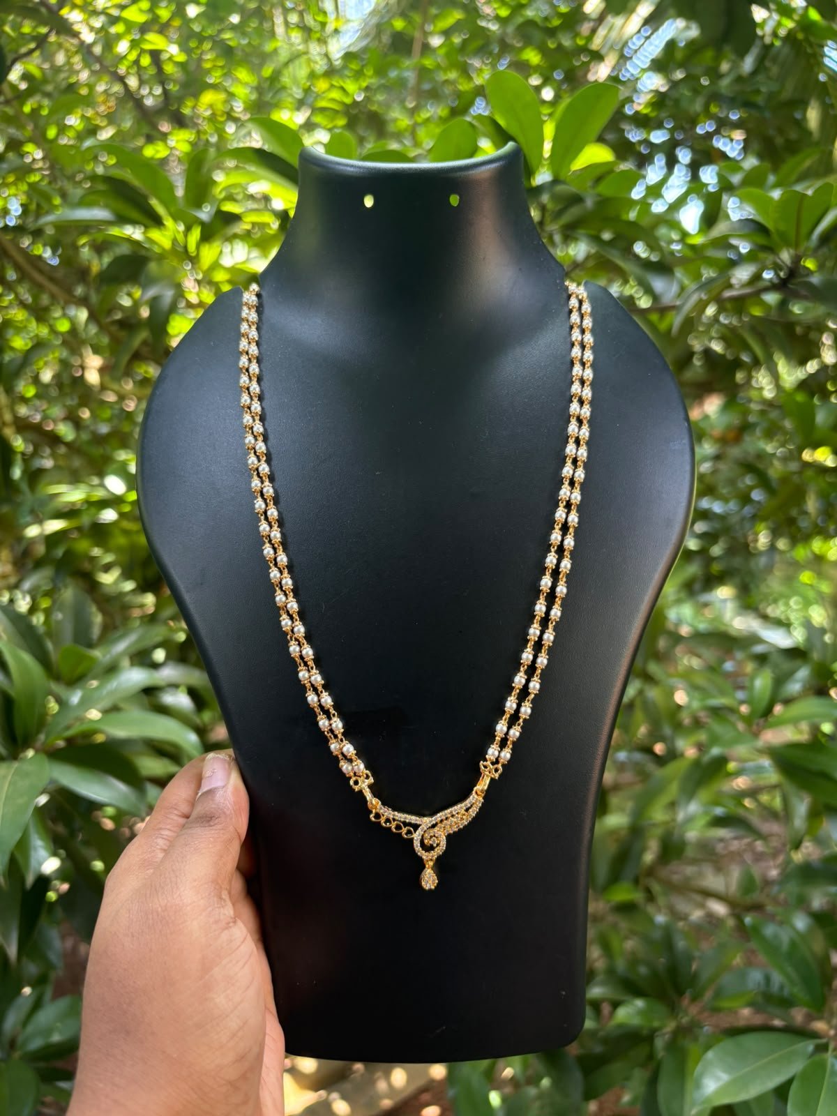 18" Pearl Chain with Stone Pendant | Elegant Trending Pearl Necklace for Women
