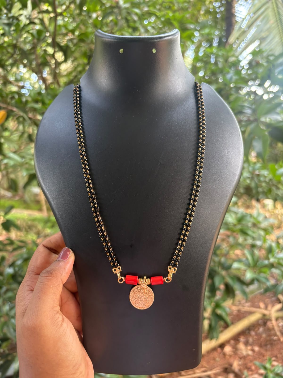 18 Inch Plain Karimani with Laxmi Thali | NK Boutique